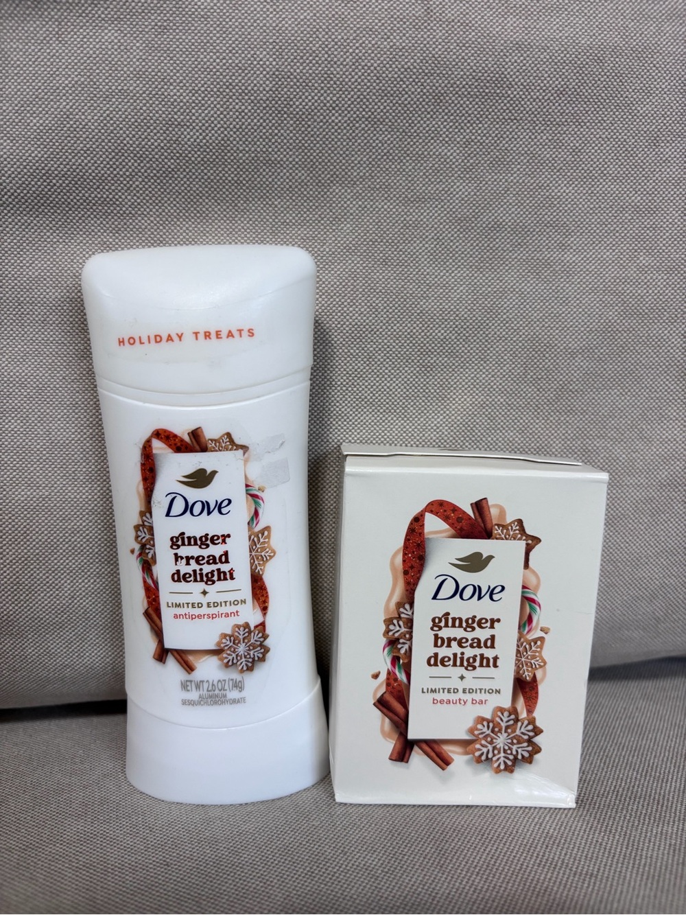 Dove Gingerbread Delight Limited Edition Antiperspirant & Beauty Bar - White
